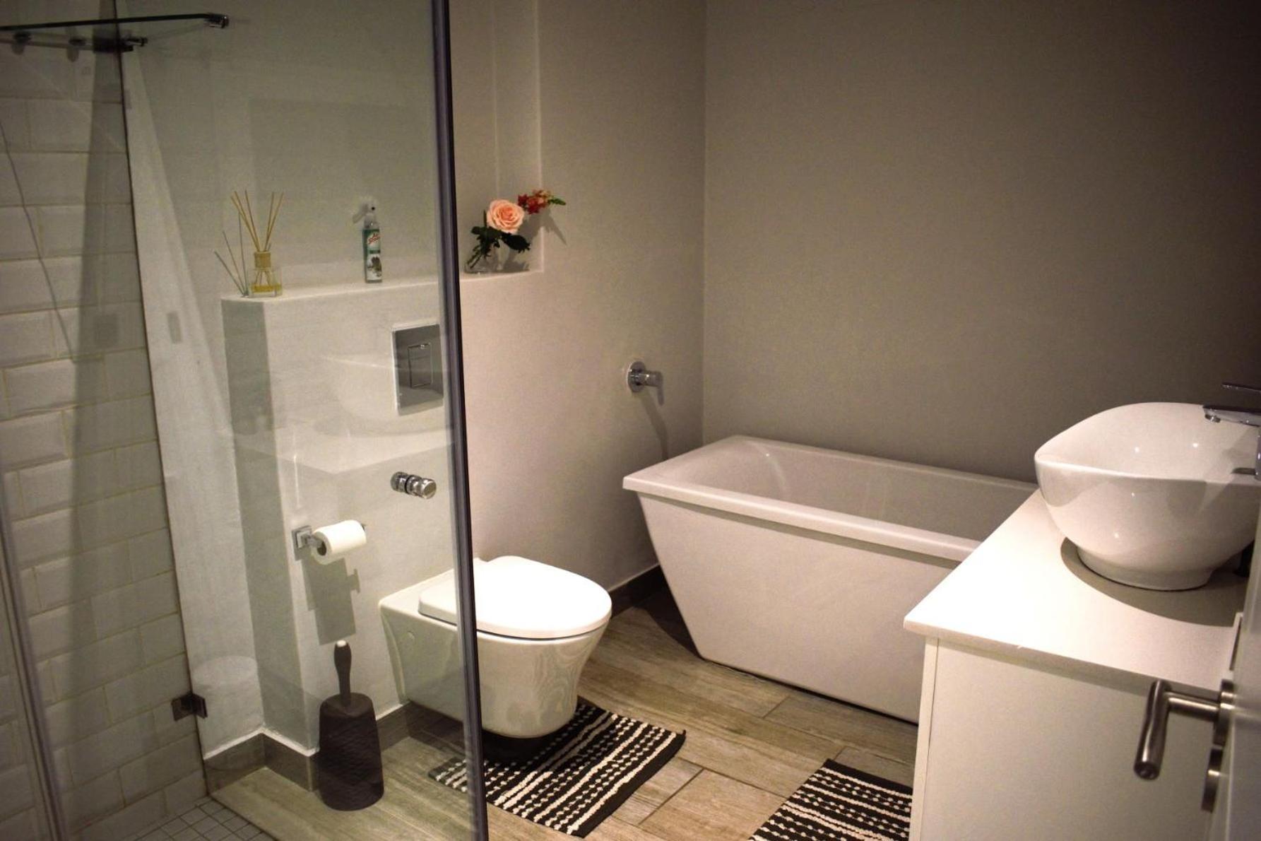 Spacious, Modern & Convenient Franschhoek Exteriör bild